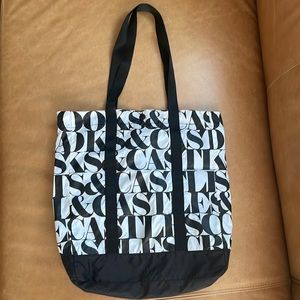 CROOKS & CASTLES White & Black Printed Shoulder Bag